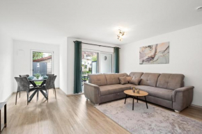 Nexstay Studio mit Terrasse & Parkplatz für 4